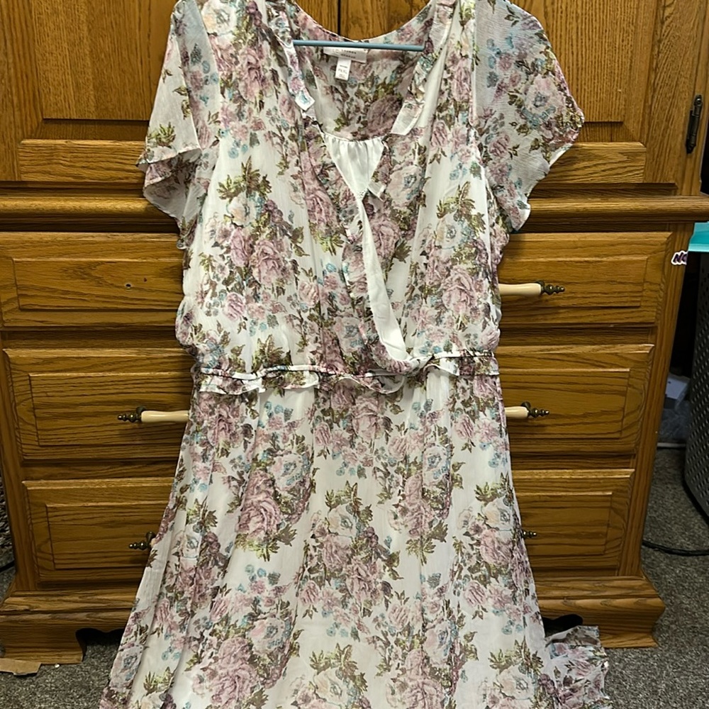 Beautiful floral dress by Lauren Conrad